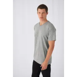B&amp;C | Exact V-Neck | V-Neck T-Shirt